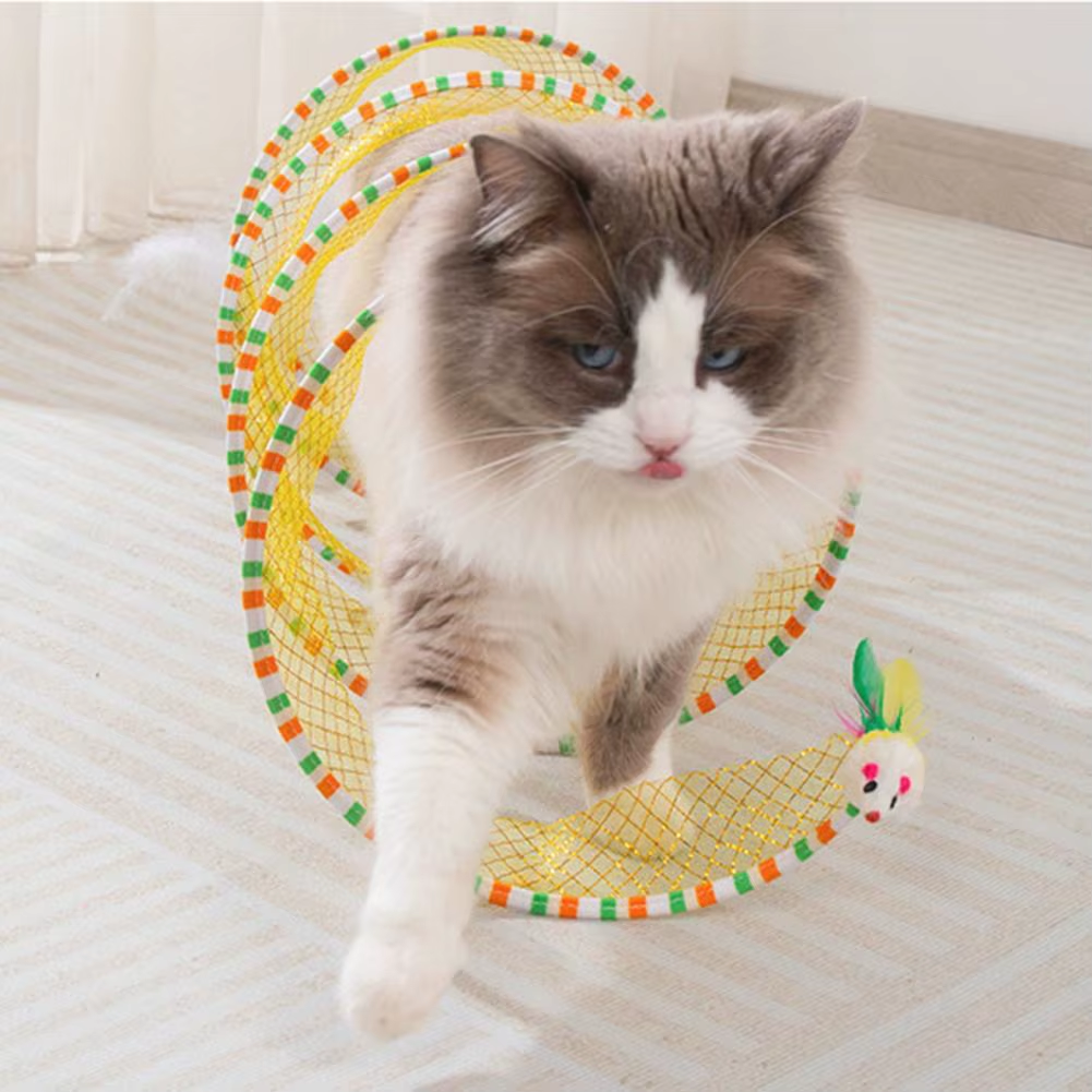 Foldable Interactive Cat Tunnel – Plush Spiral Toy with Feathers for Solo Play, Exercise & Stress Relief 🐱✨